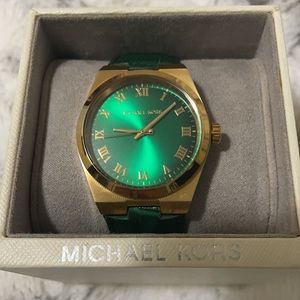 NEW Michael Kors Women’s Watch
